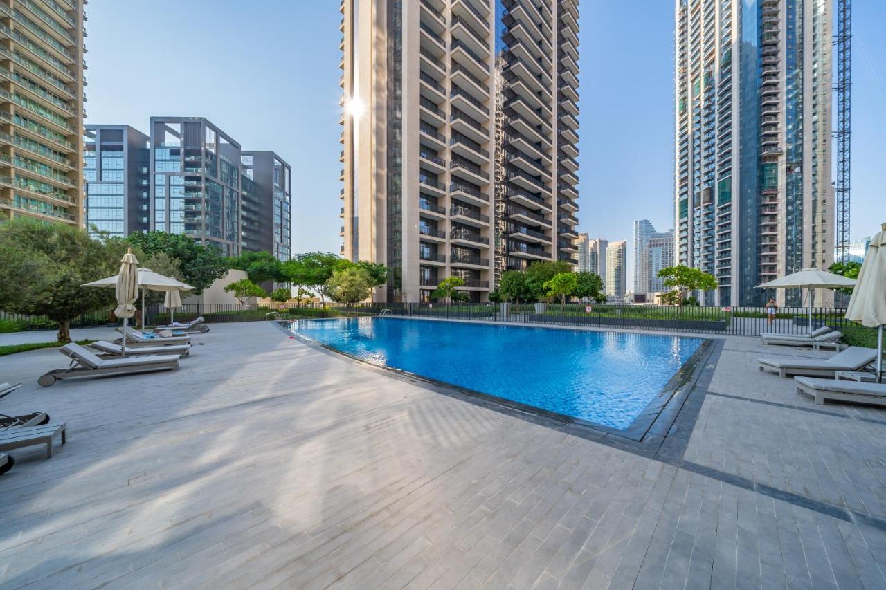 Elegant Apt With Balcony Minutes From Burj Khalifa Dubaj Zewnętrze zdjęcie